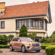 Đại lý Bentley Hồ Chí Minh bắt đầu nhận đặt hàng Bentayga EWB 2023