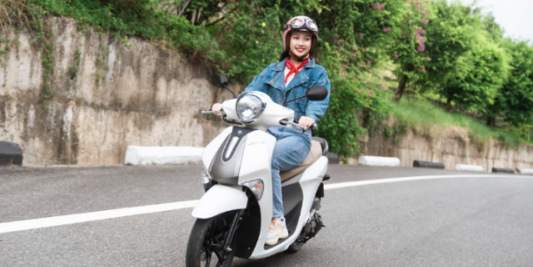 Yamaha và Pepsi bắt tay tặng quà khách hàng