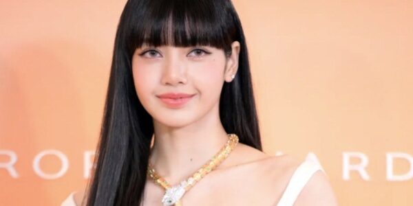 Lisa (BLACKPINK) được vinh danh trên Đại sảnh Danh vọng Châu Á