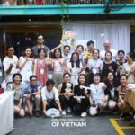 Helly Tống cùng giới trẻ khoe sản phẩm Việt với #VietFlex Challenge
