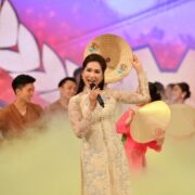 “Hoa hậu cải lương” Như Huỳnh trở lại ấn tượng sau khi trở thành NSƯT