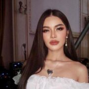 Thương hiệu Việt ‘chơi lớn’ mời dàn sao Thái Lan dự show thời trang