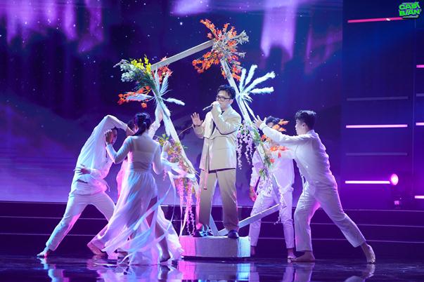 Ca sĩ bí ẩn “còn sức” chinh chiến trong thị trường gameshow đổ bộ?