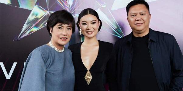 Miss Universe Vietnam 2024 trao 2 tỷ đồng tiền mặt cho Tân hoa hậu
