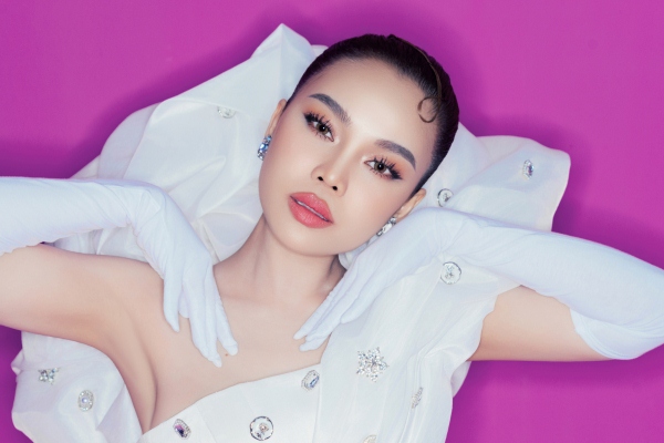 Giang Hồng Ngọc: Tôi từng yêu đến lụy, bất chấp tất cả vì yêu