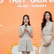 Á hậu Việt Nam Trịnh Thùy Linh tốt nghiệp Thủ khoa đại học