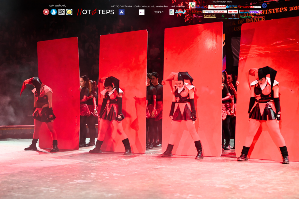 Hotsteps 2025: HANOIXGIRLS NEXT GEN xuất sắc giành quán quân